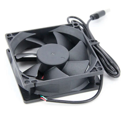 9025 USB Lüfter 90x90x25mm 5V 2500RPM Axiallüfter Kühlventilator Server Fan